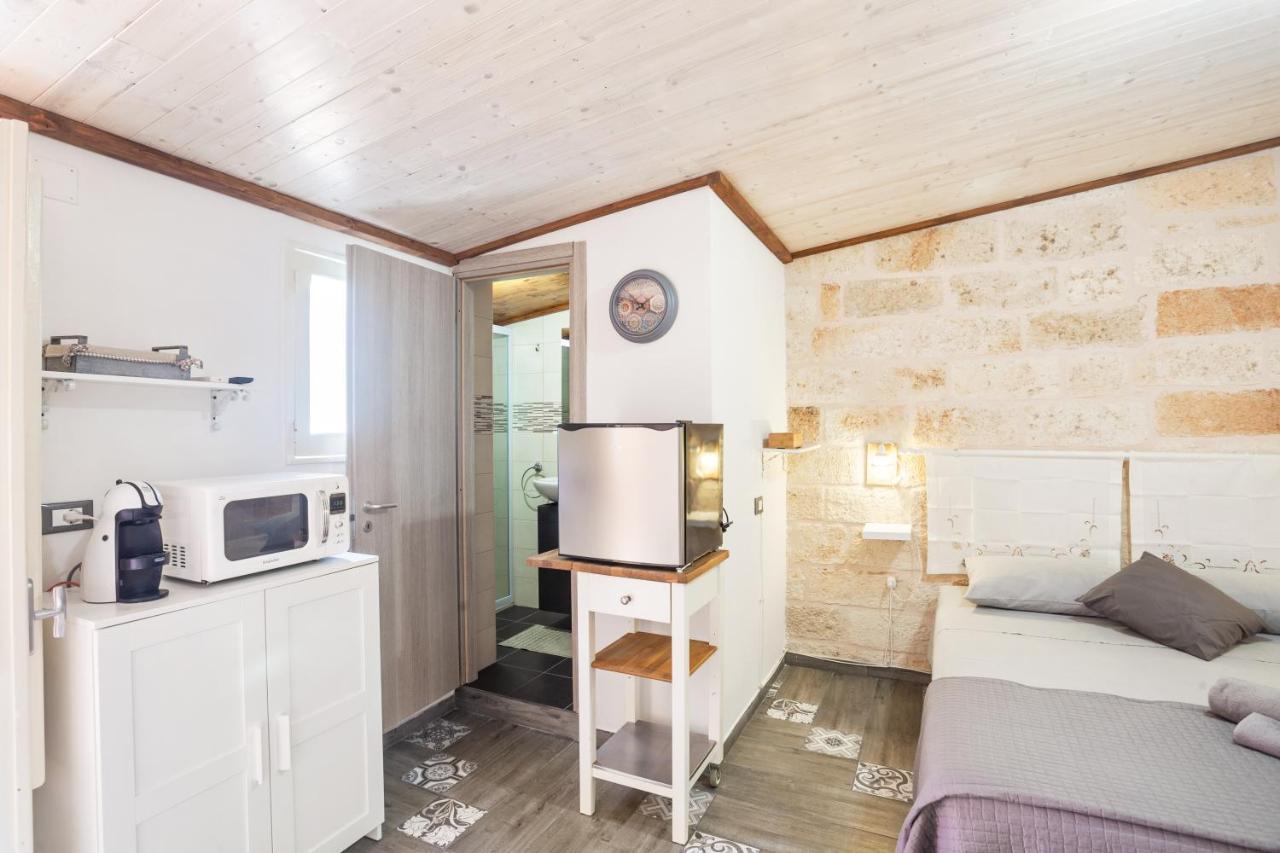 Tiny House 19 Terrace Aparment Lägenhet Polignano a Mare Exteriör bild